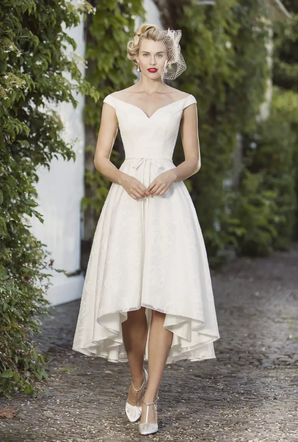 Tea Length Bridal And 50 S Style Short Wedding Dresses Brighton