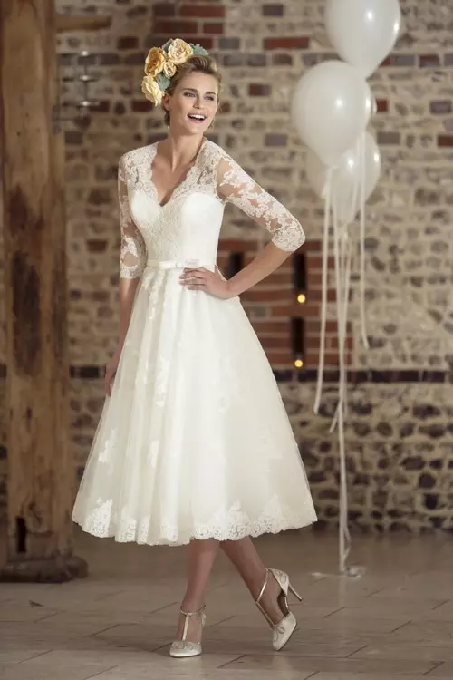 W235 Tea Length Retro Bridal Dress With 50s Style Skirt True Bride