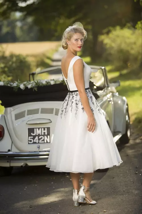 vintage tea length wedding dresses Retro Style Floral Lace Dress DV1043 Size 4 / White V Neck Sleeves A-Line Wedding Dresses V Neck