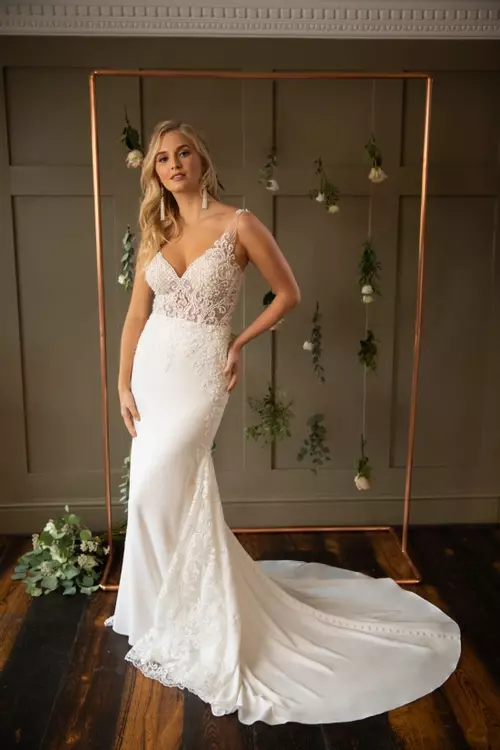 Lux W369 | Modern Crepe and Lace Fit & Flare Bridal Gown | True Bride Lux W369 | Modern Crepe and Lace Fit & Flare Bridal Gown | True Bride