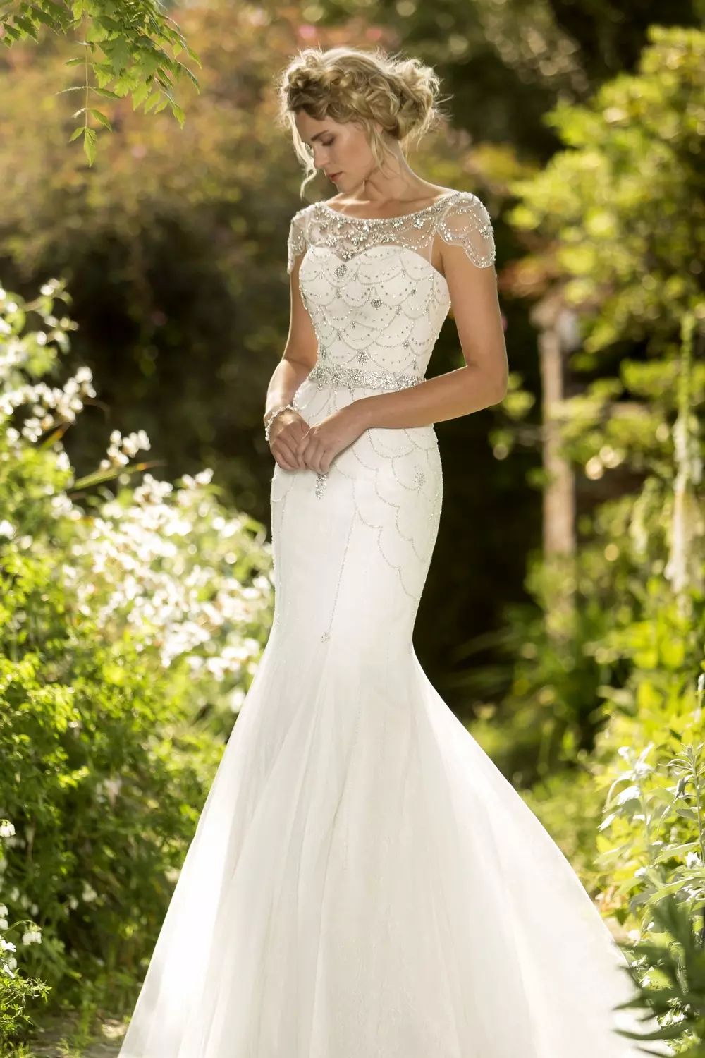 W185 Art Deco Style Wedding Dress with Vintage Sleeves